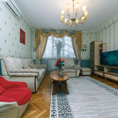 Three-Room Apartments At The Polytechnic Institute Kyiv Exterior photo