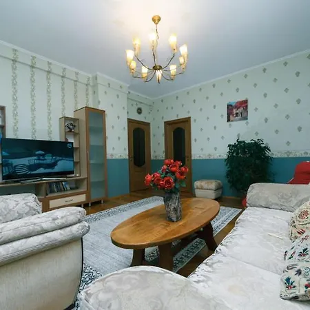 Three-Room Apartments At The Polytechnic Institute Kyiv Exterior photo