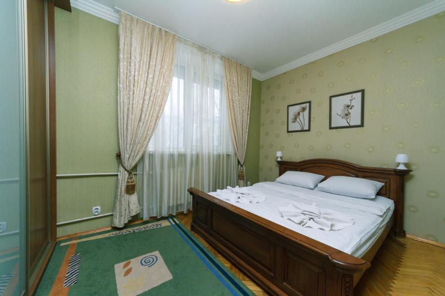 Apartment Three-room At The Polytechnic Institute