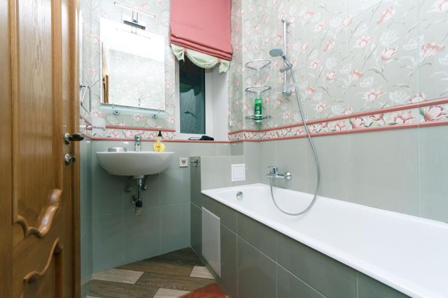 Three-room At The Polytechnic Institute Apartment Kyiv